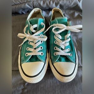 👟 Converse shoes 👟